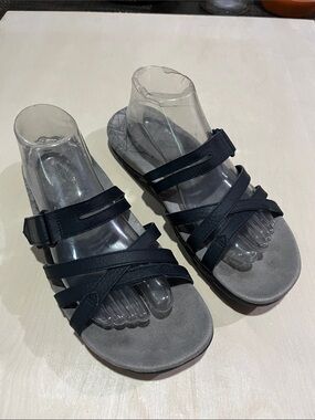 🌺🌺 MERRELL SANDALS 🌺🌺
